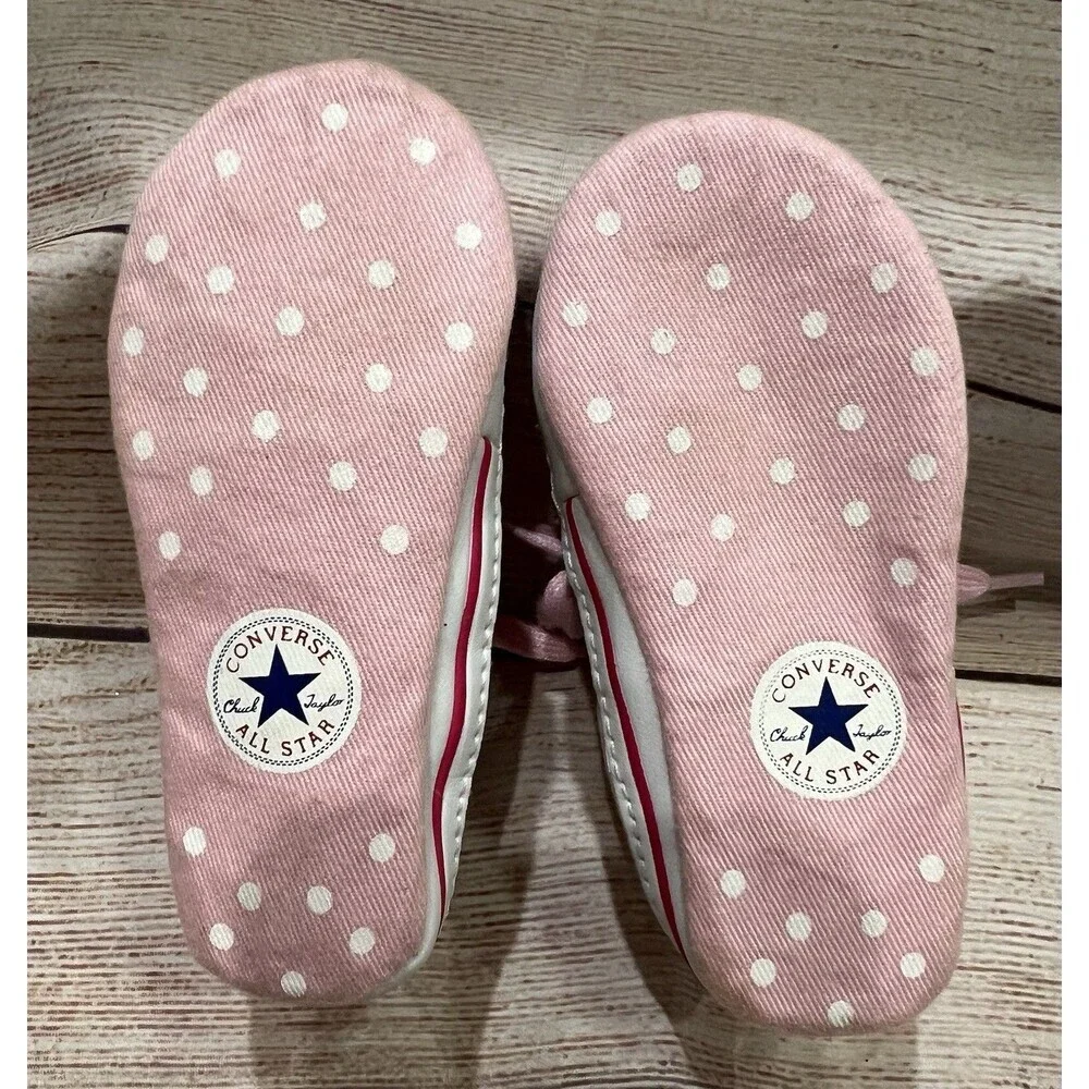 Chuck Taylor All Star Baby Girks Hearts Easy On Sneakers Size 4